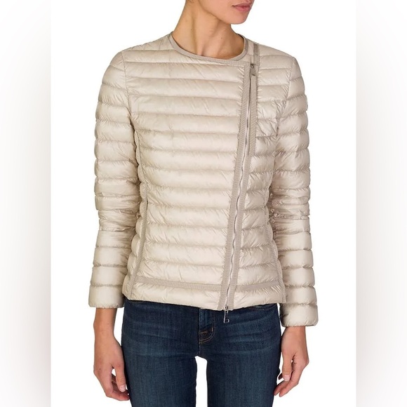 Moncler Jackets & Coats Moncler Light Down Jacket In White SZ S$995 - Picture 1 of 9
